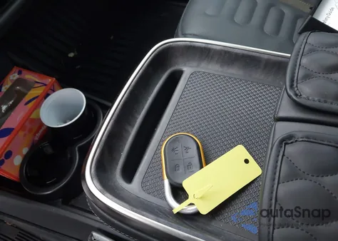 2022 Rivian R1T Adventure из США, поврежденный, VIN 7FCTGAAA2NN007400